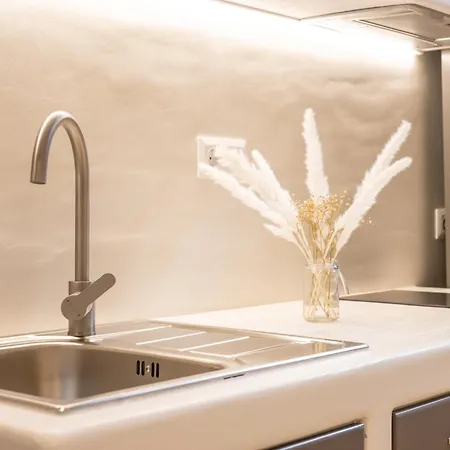 Little Yard & #4 アパート Naxos City