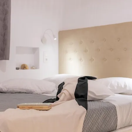 Little Yard & #4 アパート *