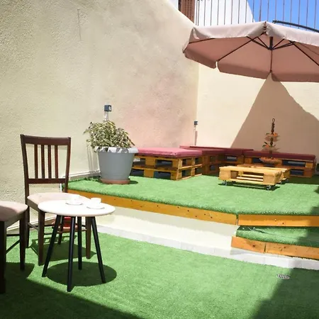 Little Yard & #4 Apartment Naxos City