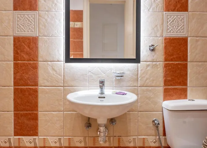 Little Yard & #4 Апартаменты *